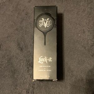 Kat Von D foundation
